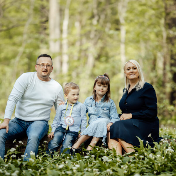 Fotograf na sesje rodzinną, sesja wiosenna, sesja plenerowa Śląsk, Katowice, Dąbrowa Górnicza, Zawiercie