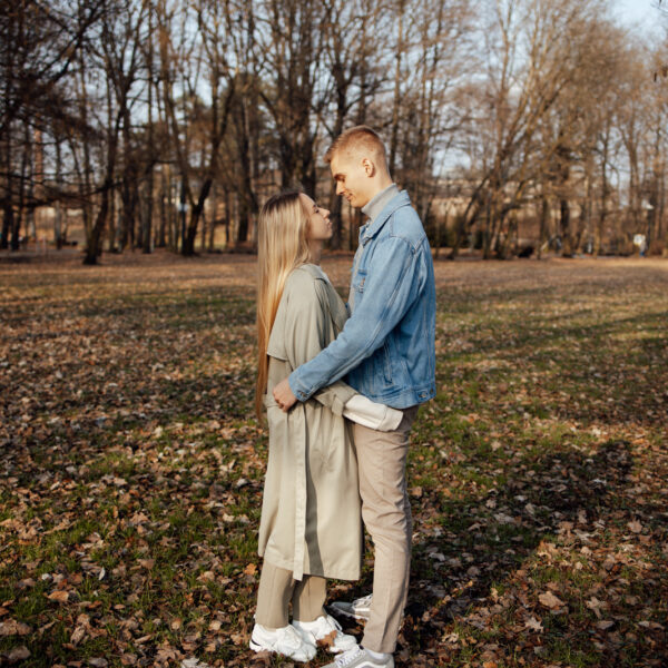 Sesja narzeczeńska w Gliwicach, Fotograf na wesele, Fotograf na ślub. Katowice, Kraków, Częstochowa, Tychy, Bielsko, Jaworzno