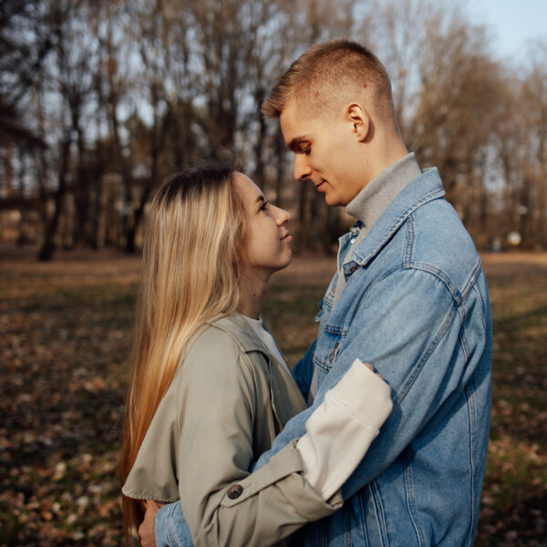Sesja narzeczeńska w Gliwicach, Fotograf na wesele, Fotograf na ślub. Katowice, Kraków, Częstochowa, Tychy, Bielsko, Jaworzno