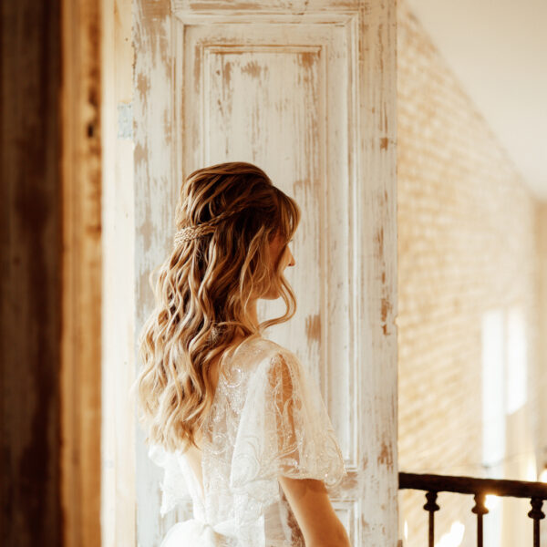 Odkryj magię niezapomnianego reportażu ślubnego w Villa Love w Krakowie. Profesjonalny fotograf na ślub i wesele uchwyci każdy emocjonujący moment Waszej uroczystości. #ŚlubMałopolska #FotografŚląsk #VillaLoveKraków