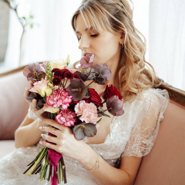 Odkryj magię niezapomnianego reportażu ślubnego w Villa Love w Krakowie. Profesjonalny fotograf na ślub i wesele uchwyci każdy emocjonujący moment Waszej uroczystości. #ŚlubMałopolska #FotografŚląsk #VillaLoveKraków